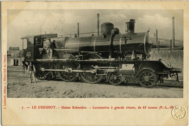 7. - LE CREUSOT. - Usines Schneider. - Locomotive à grande vitessse, de 65 tonnes (P.-L.-M).