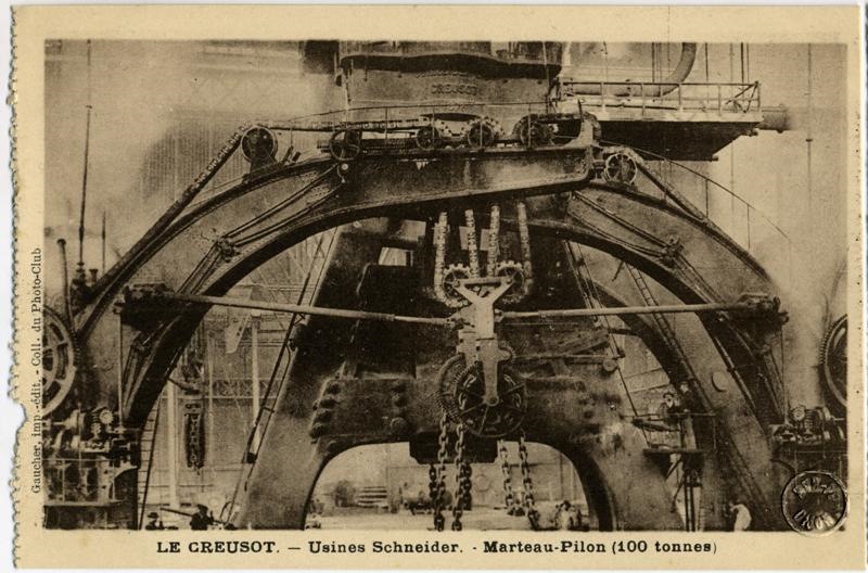 LE CREUSOT. - Usines Schneider - Marteau-Pilon (100 tonnes).