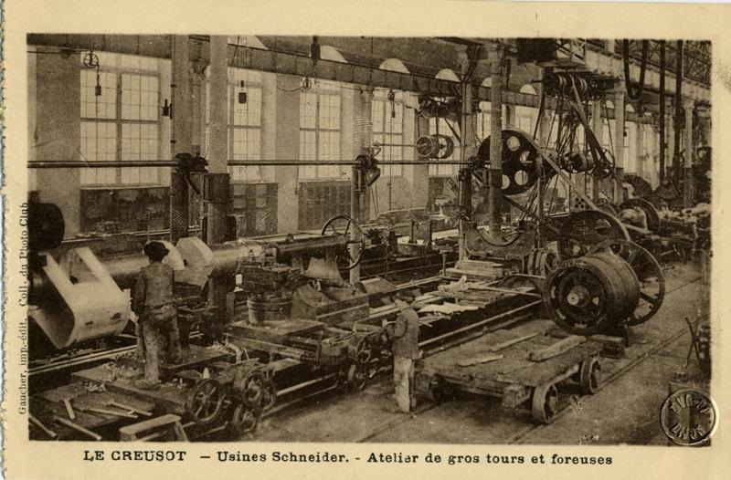 LE CREUSOT. - Usines Schneider - Atelier de gros tours et foreuses