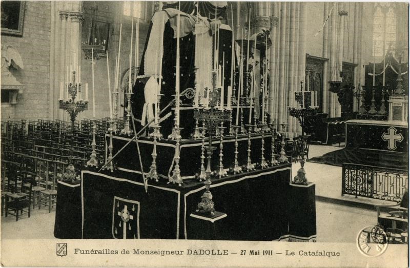 Funérailles de Monseigneur DADOLLE-27 Mai 1911-Le Catafalque.