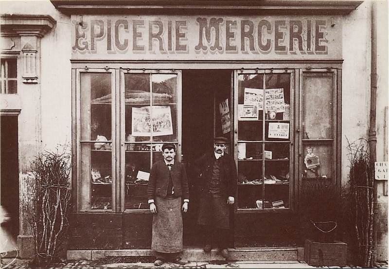 Une Epicerie-Mercerie à DIJON/Vers 1900/...
