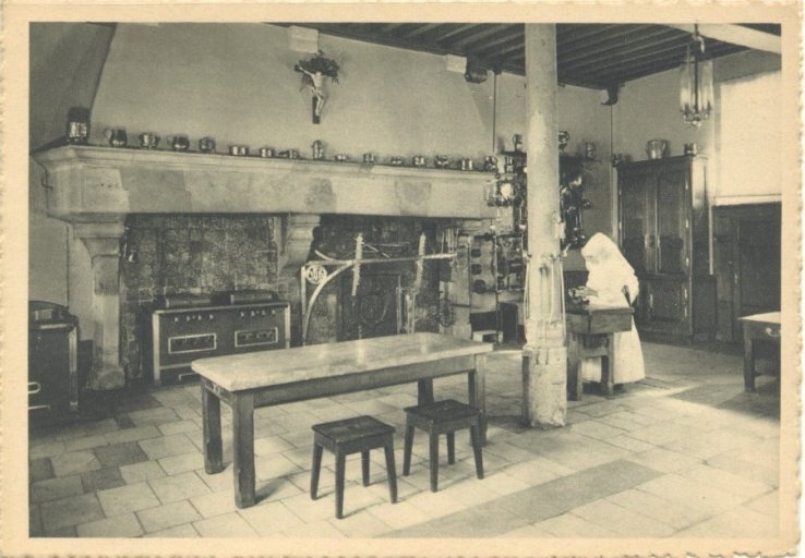 HOTEL-DIEU DE BEAUNE/(Côte-d'Or)/14.-La Cuisine