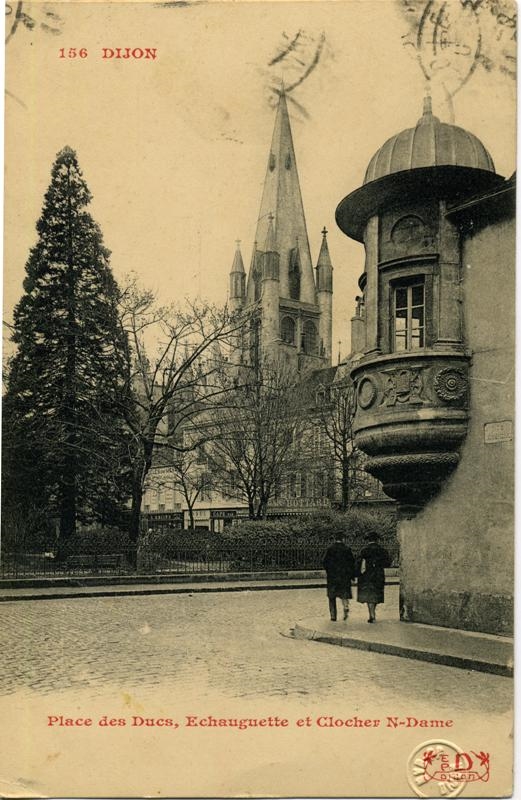 156 DIJON/Place des Ducs,Echauguette et Clocher N-Dame
