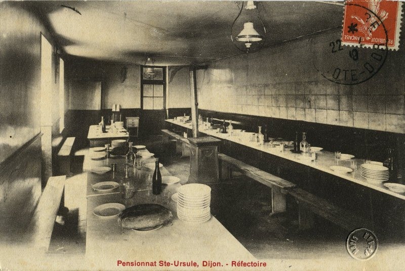 Pensionnat Ste-Ursule, Dijon - Réfectoire