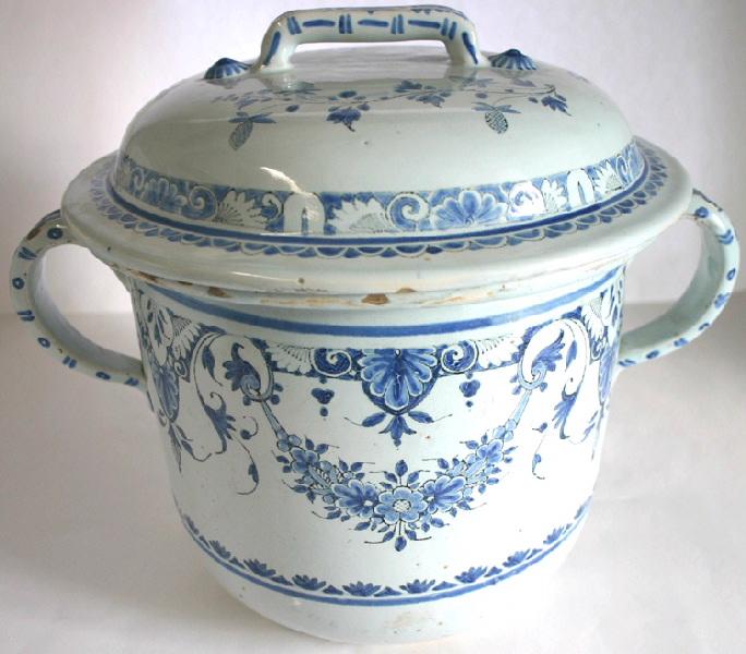 Pot de siège d'aisance à décor floral
