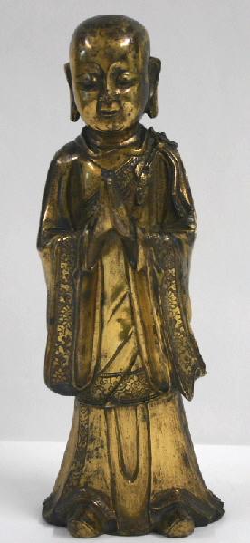 Bonze en prière (les maintes sont jointes à la verticale, parallèlement)