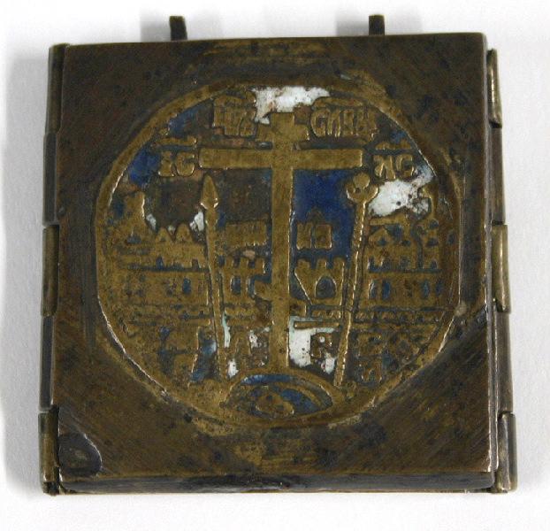 Pendentif en forme de triptyque religieux