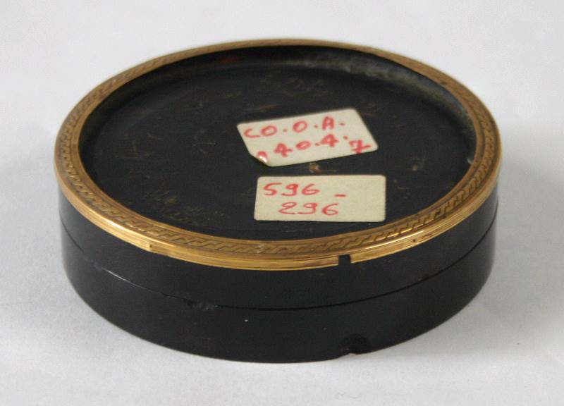 Boîte à bijoux en écaille