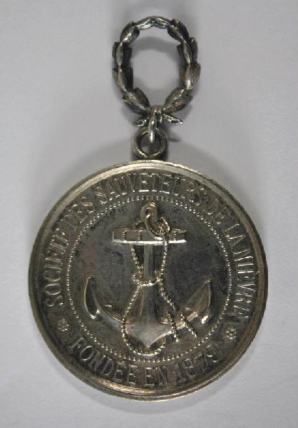 Médaille de la Société des sauveteurs de la Nièvre (médaille commémorative ?)