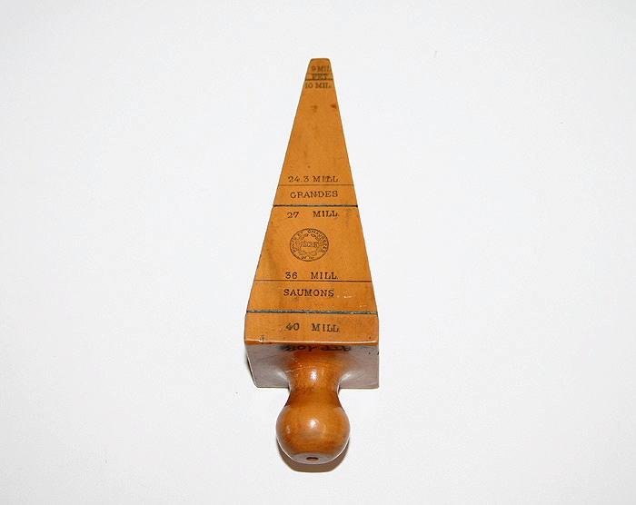 Gabarit réglementaire à filets