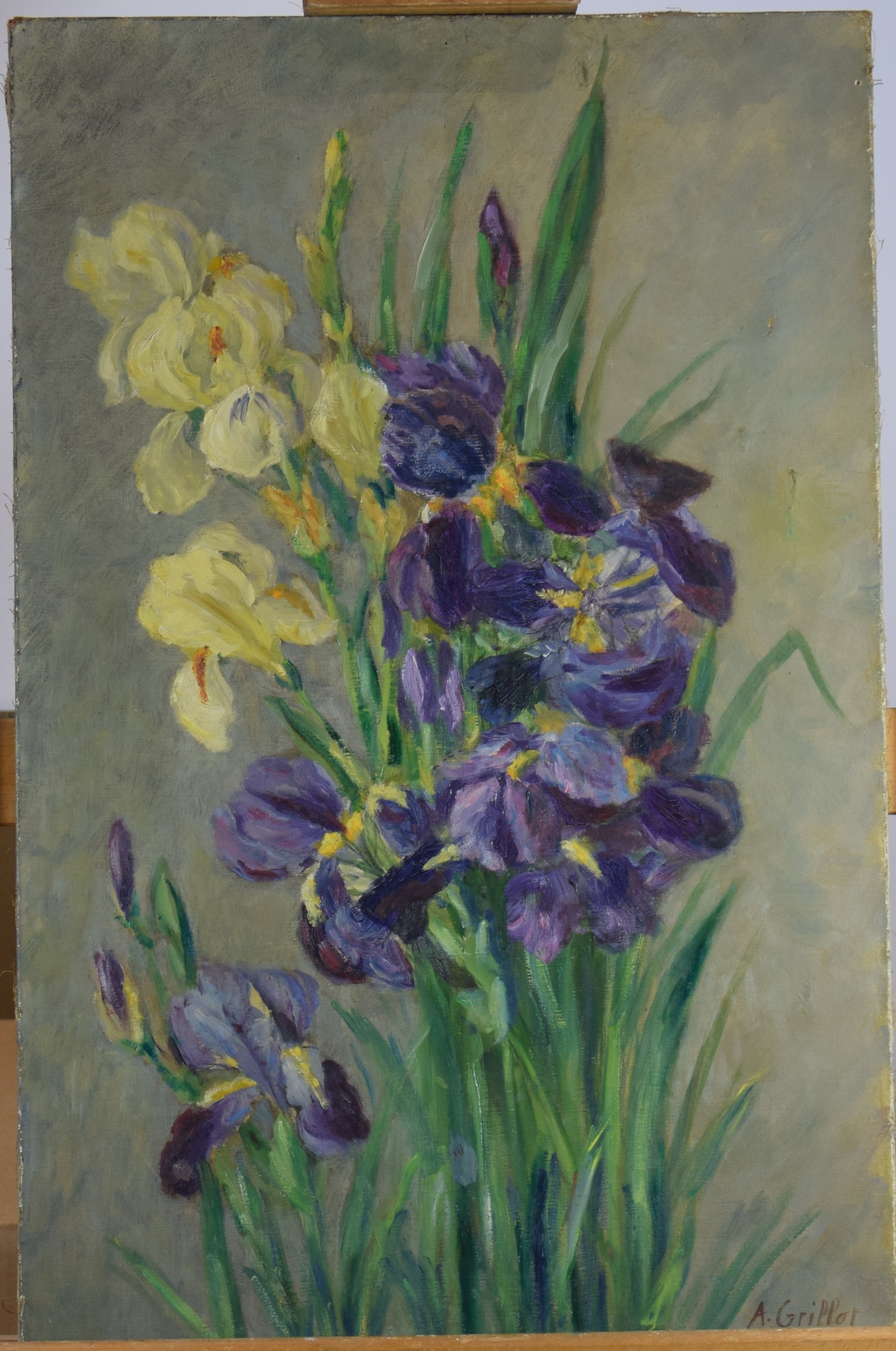 Bouquet de fleurs jaunes et mauves