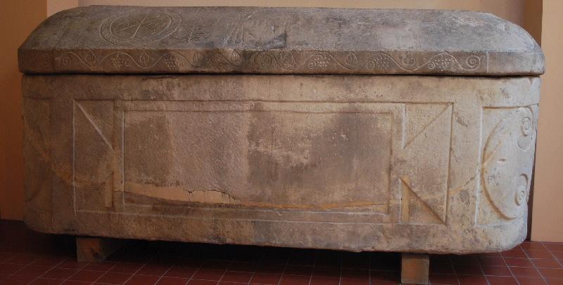 Sarcophage dit de saint Francovée