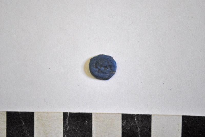 Chien chassant un lièvre