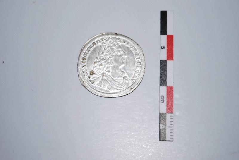 Lot de 57 jetons à compter en métal argenté