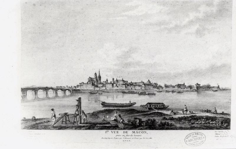 1ère vue de Mâcon prise en face du Levant