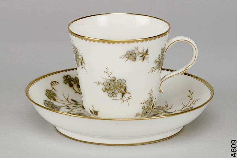 Tasse et soucoupe à café Peyre