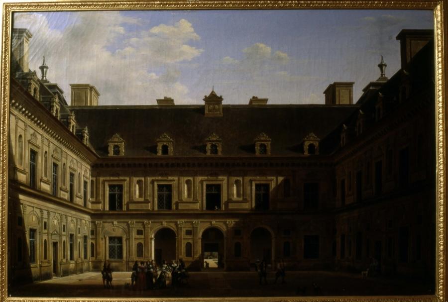 Vue de la cour intérieure du château d'Ancy-le-Franc