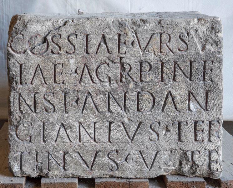 Inscription d'Andangianus Tertinus