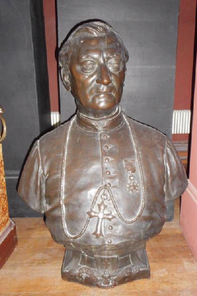 Buste de Monseigneur Ardin