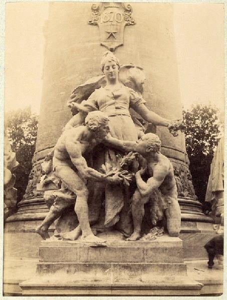 Monument de la République, Lyon : groupe Liberté