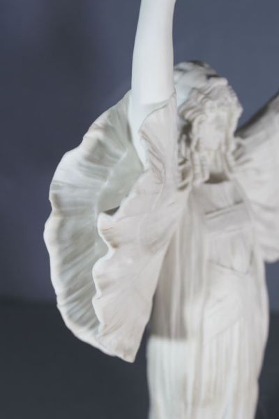 Porteuse de flambeaux