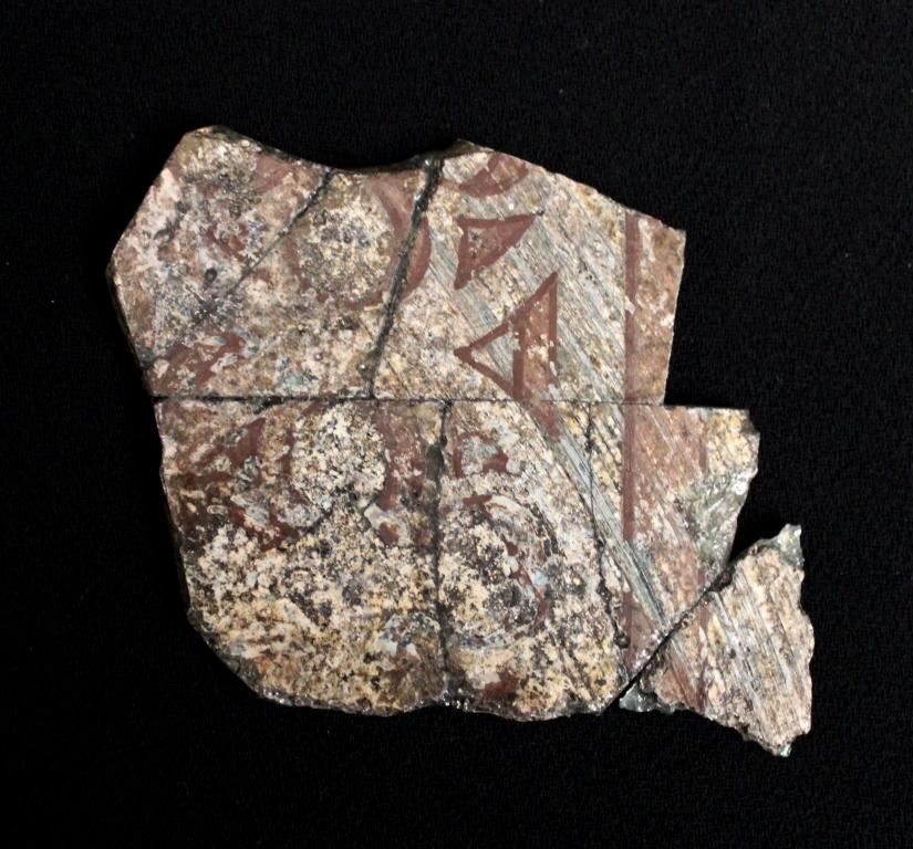 Vitrail (plusieurs fragments reconstitués)