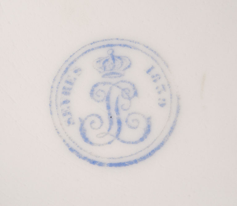 Assiette au chiffre de Louis-Philippe