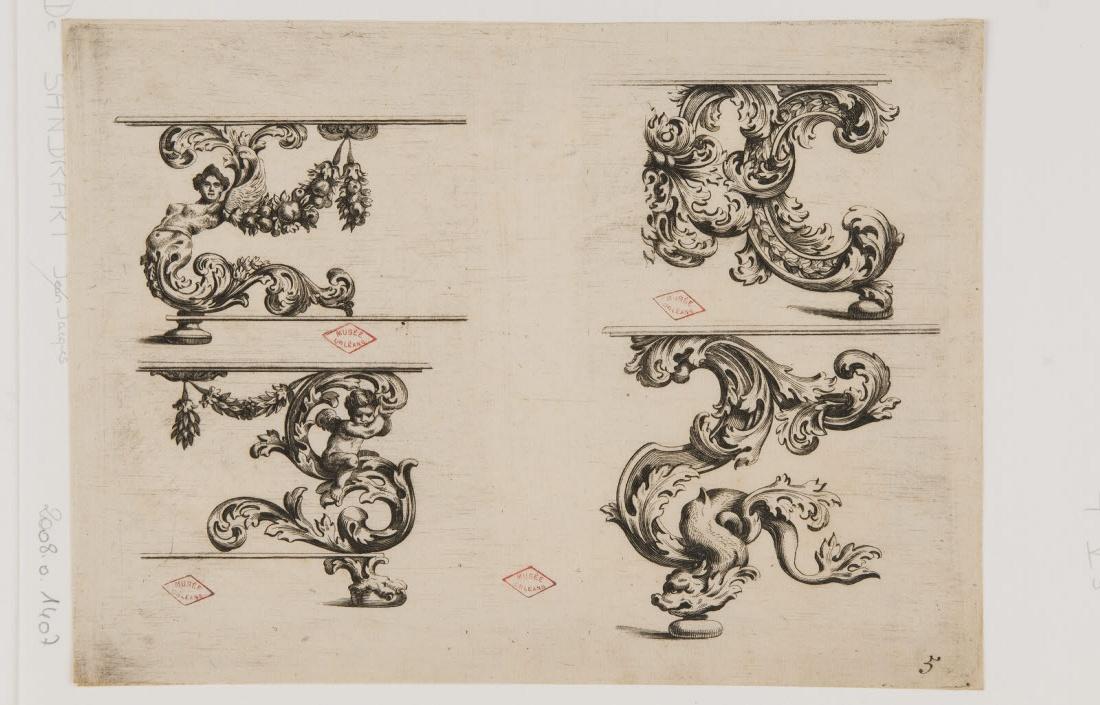 Quatre modèles de pieds de table de forme mouvementée