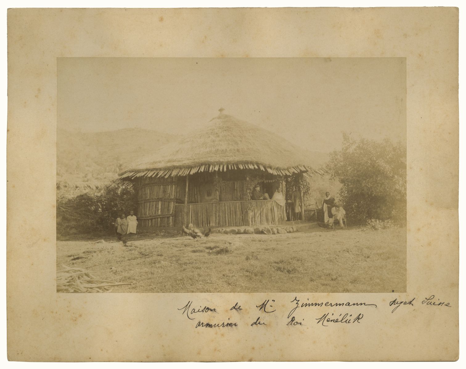 Maison de M. Zimmerman, armurier du roi Ménélik (titre inscrit)