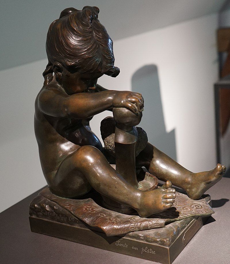 La toilette de la poupée