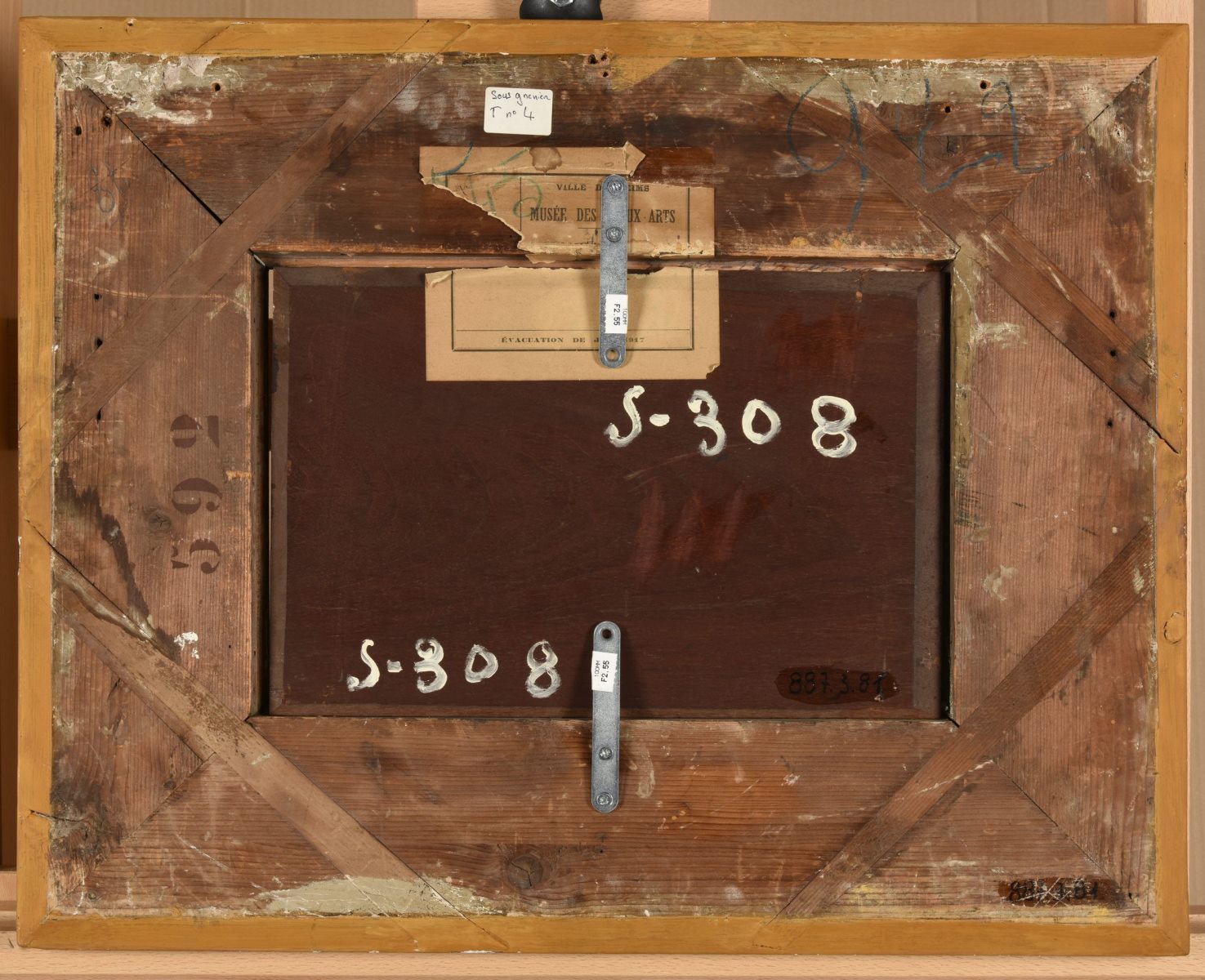 Paysage avec cours d'eau