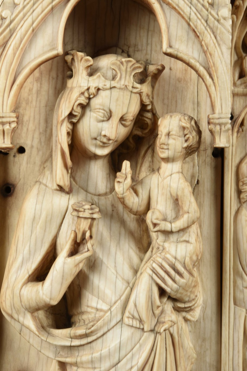 Retable de la Vierge à l'Enfant bénissant (titre attribué) ; Vierge et l'enfance du Christ (titre inscrit à l'inventaire) ; retable