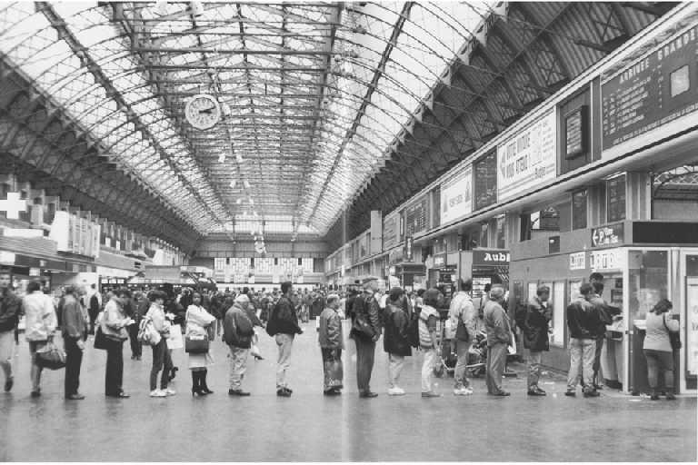 Super cagnotte. 1996 ; série Train quotidien