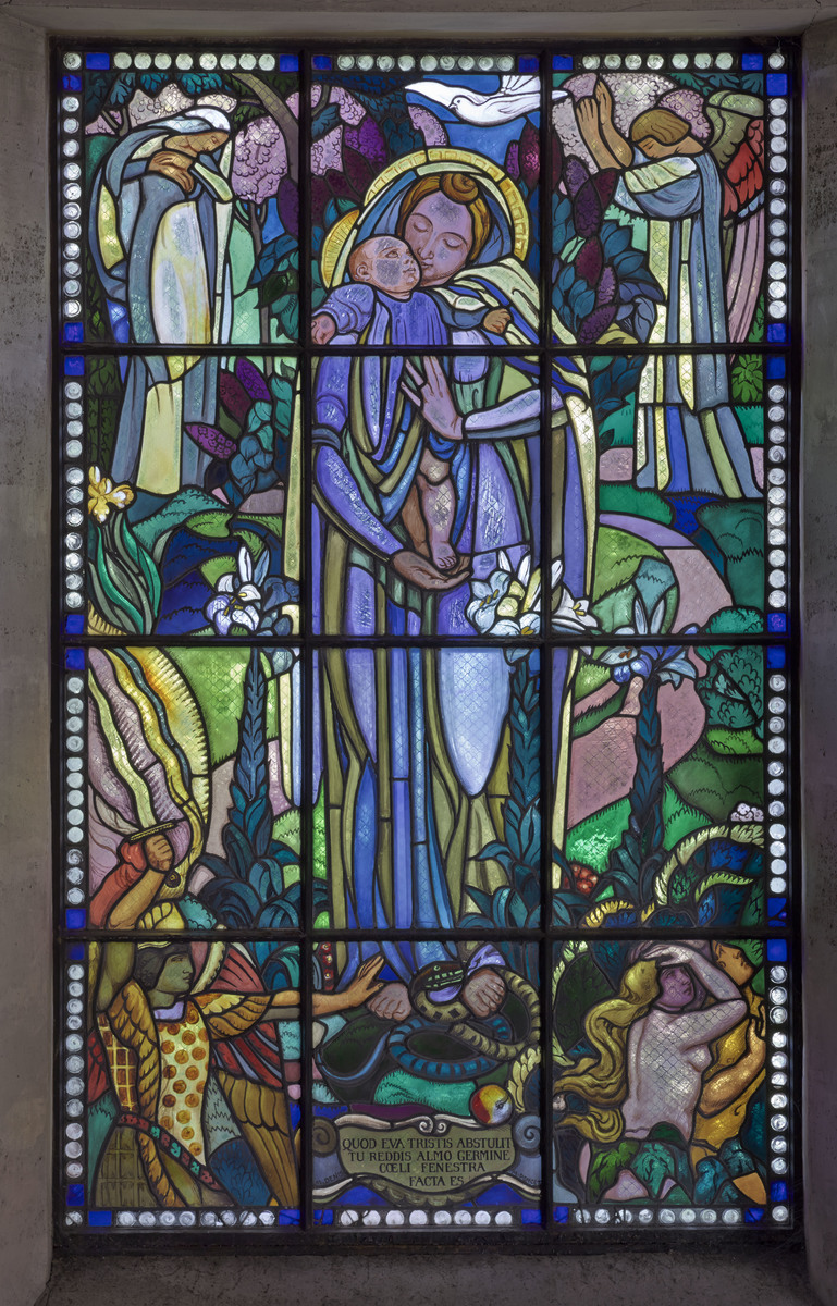 La Vierge au baiser ; Vitrail de la Vierge au baiser (titre du registre d'inventaire)