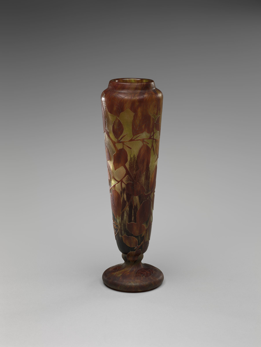 Feuilles d'automne ; Feuilles d'automne, vase. (titre du registre d'inventaire)