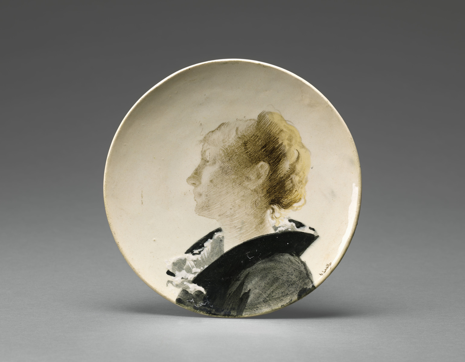 Portrait de Madeleine Lerolle née Escudier ; Portrait de Madame A. Lerolle née Lescudier de profil (titre du registre d'inventaire)