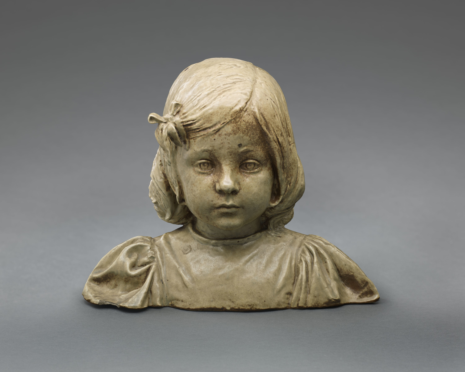 Buste de petite fille ; Buste de fillette (titre du registre d'inventaire)