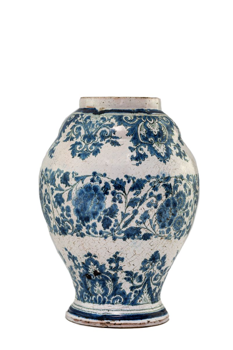 Vase à panse ovoïde