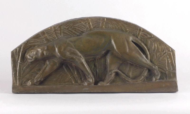 Panthère parmi les bambous