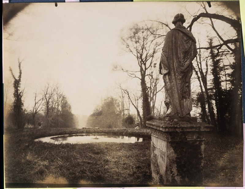 Parc de Sceaux. Allée de la Duchesse. Statue de la Servitude (Inventaire)