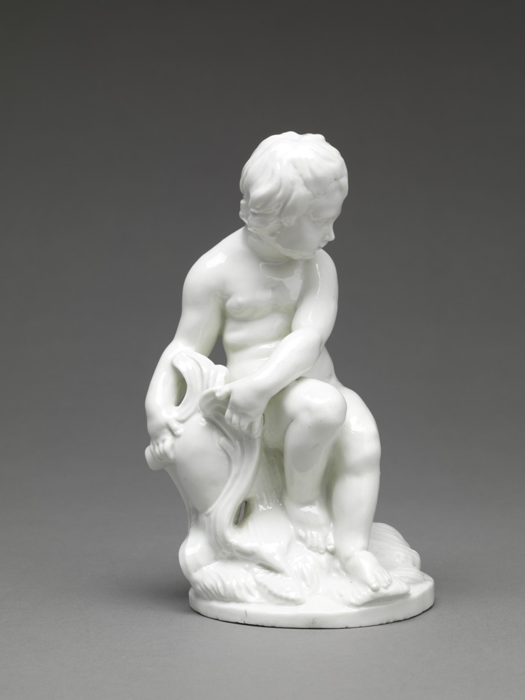 Jeune garçon assis sur un tronc d'arbre (Titre forgé)