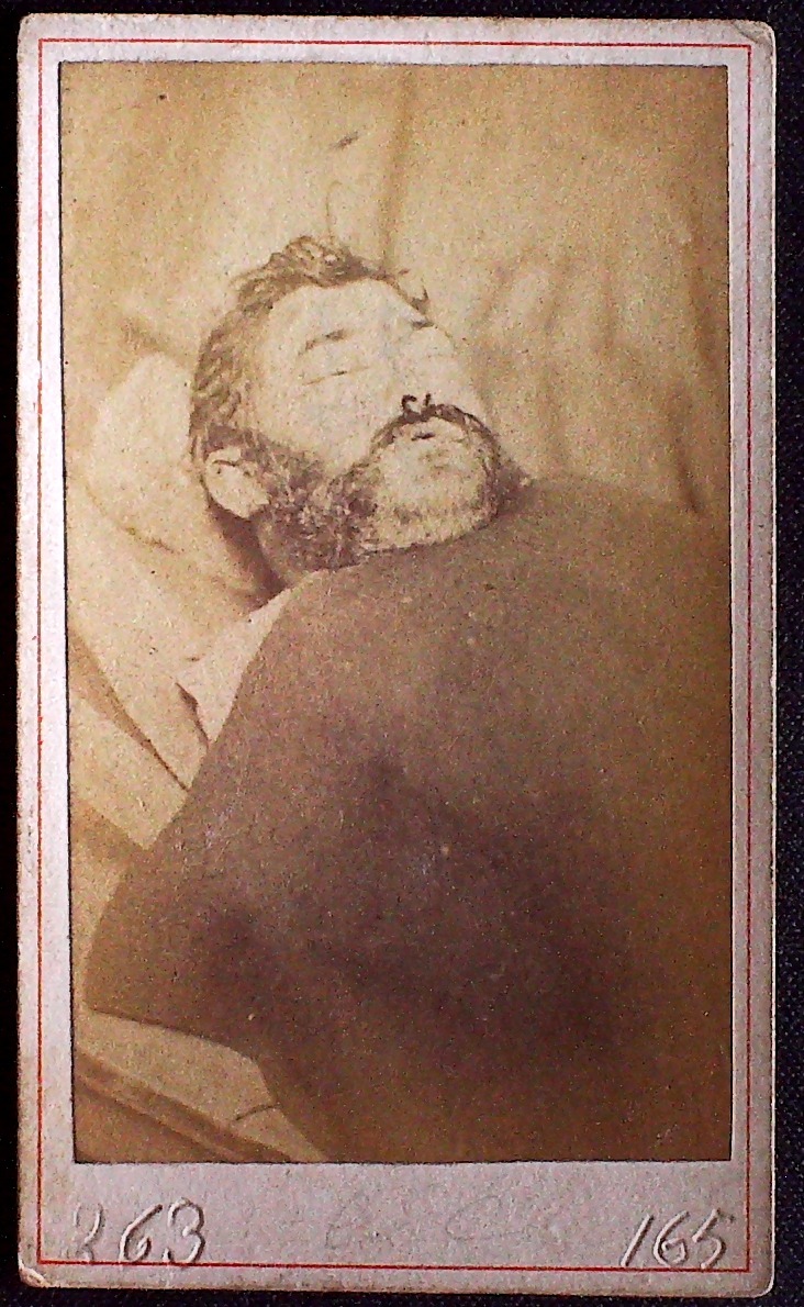 Cadavre de Communard, Edouard Grouville
