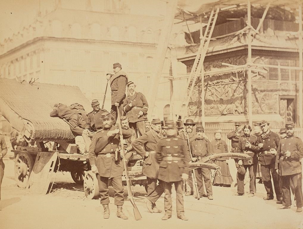 Barricade mobile à la place Vendôme