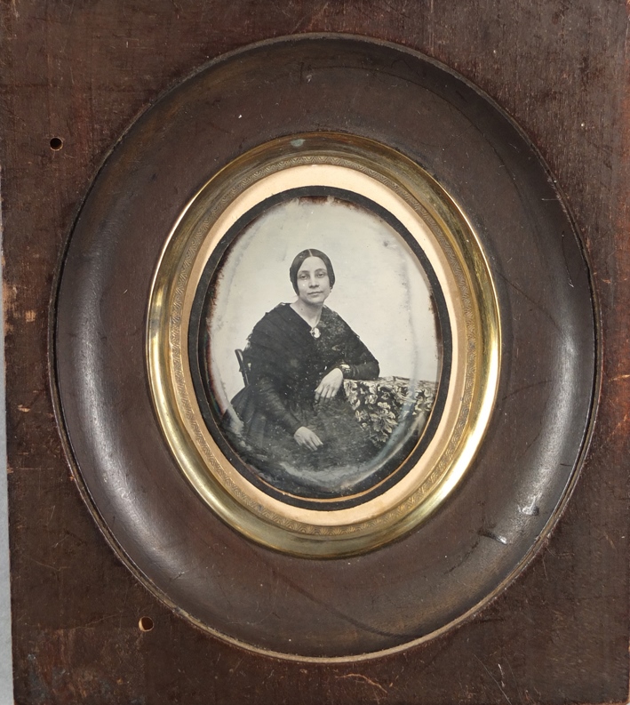 Femme au camée