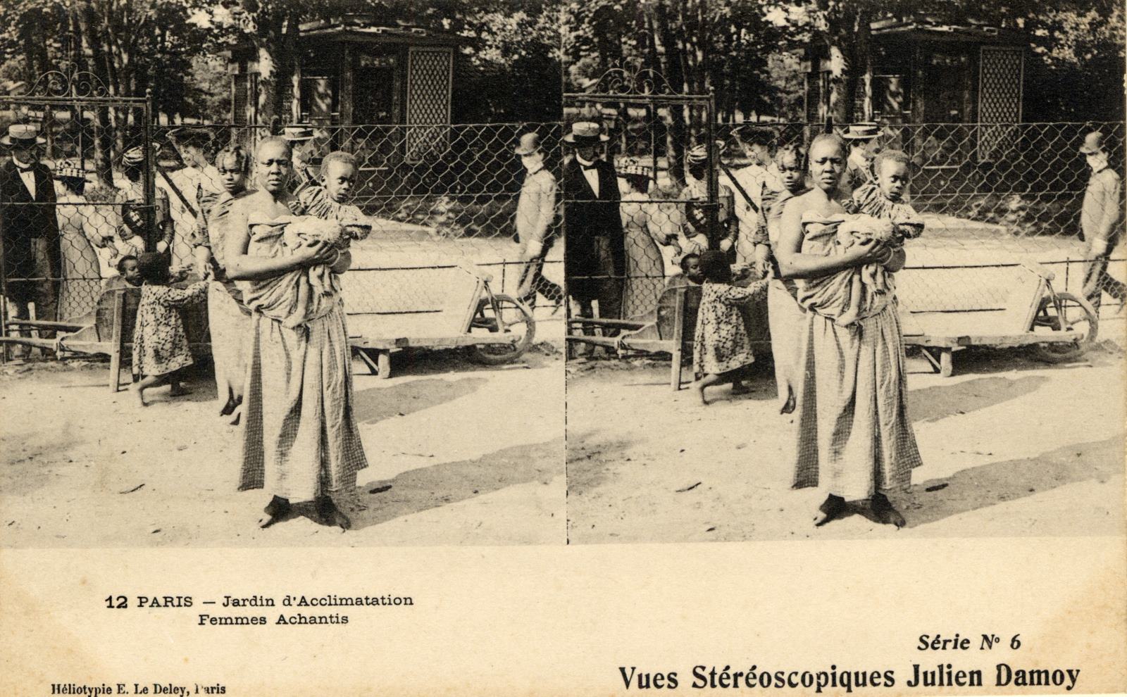 Jardin d'acclimatation. Femmes achantis