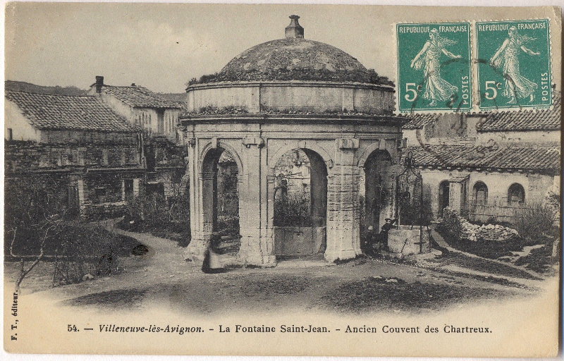 Villeneuve-lès-Avignon - La Fontaine Saint-Jean