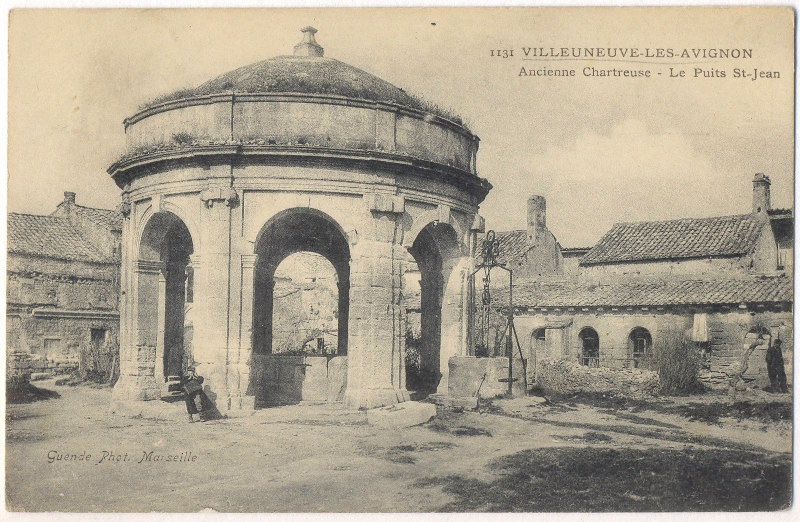 Villeneuve-lès-Avignon - Ancienne Chartreuse - Le Puits St-Jean