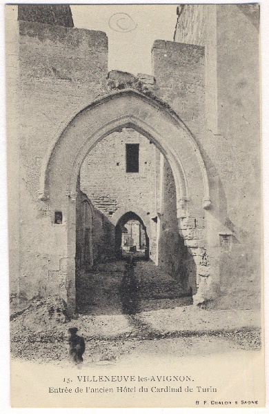 Villeneuve-lès-Avignon - Entrée de l'ancien Palais du Cardinal de Turin