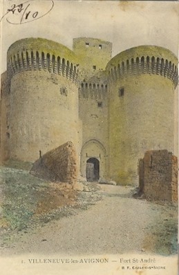 Villeneuve-lès-Avignon : entrée du fort St André