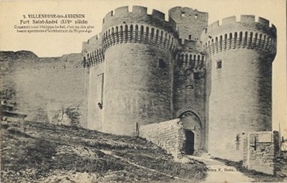 Villeneuve-lès-Avignon : entrée du fort St André